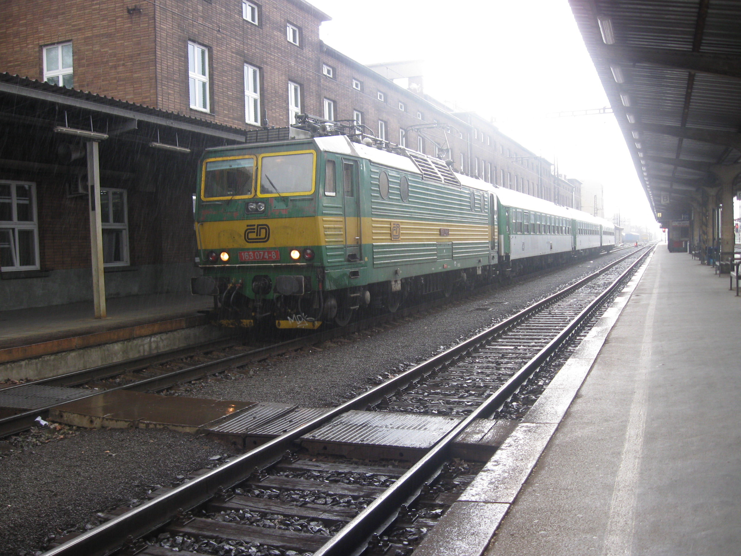 163-074 autor Jakub Pospíšil místo Olomouc-Hlavní nádraží